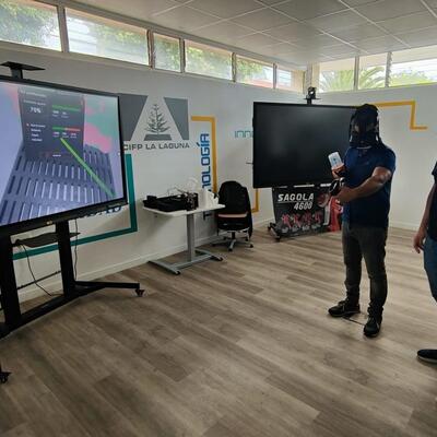 Las cabinas virtuales SagolaSPRAY™ impulsan la formación profesional en Canarias